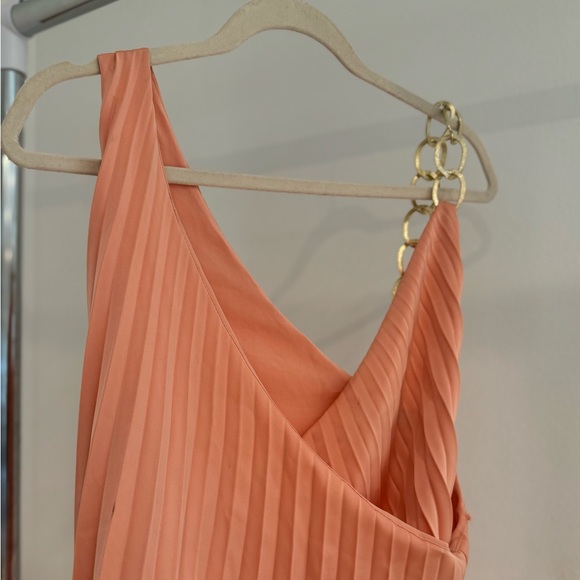 NWT ZARA PEACH PLEATED MAXI DRESS WITH GOLD STRAP DETAIL - Picture 2 of 7